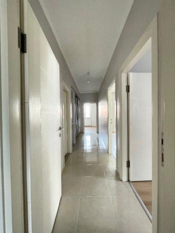 Güvenay - Çorum Yavruturna Mah.Bahabey Diş Hastane Arkası Satılık 3+1 Daire 