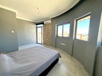 Kıbrıs Girne Çatalköy Eşyalı Deniz ve Dağ Manzaralı Satılık 3+1 Dubleks İkiz Villa