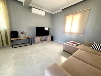 Kıbrıs Girne Çatalköy Eşyalı Deniz ve Dağ Manzaralı Satılık 3+1 Dubleks İkiz Villa