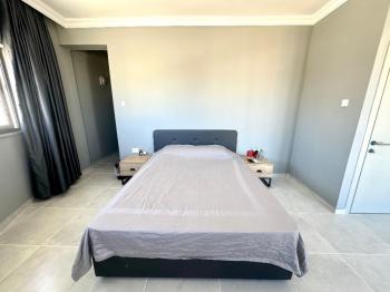 Kıbrıs Girne Çatalköy Eşyalı Deniz ve Dağ Manzaralı Satılık 3+1 Dubleks İkiz Villa