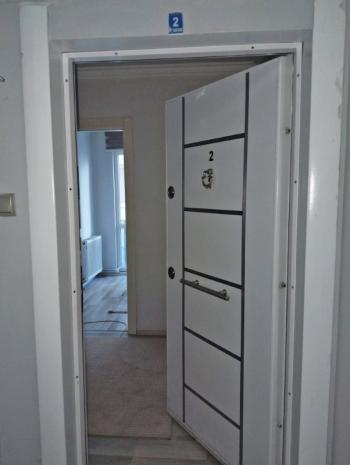 AFYON ÜÇOK EMLAKTAN ERENLER MAH SATILIK 2+1 EŞYALI DAİRE