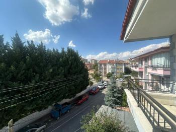 AFYON ÜÇOK EMLAKTAN ALİ İHSAN PAŞA MAH KİRALIK 3+1 TEMİZ BAKIMLI DAİRE