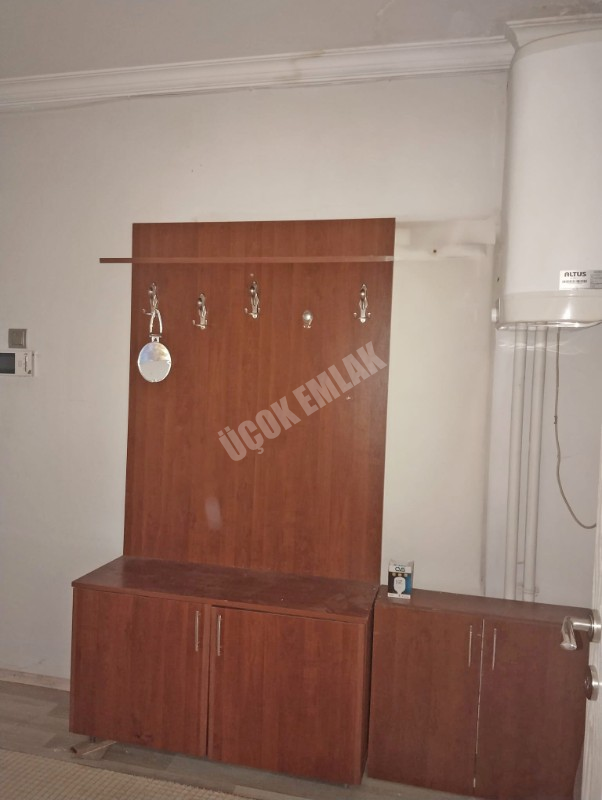 AFYON ÜÇOK EMLAKTAN ERENLER MAH SATILIK 2+1 EŞYALI DAİRE
