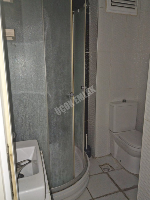AFYON ÜÇOK EMLAKTAN ERENLER MAH SATILIK 2+1 EŞYALI DAİRE