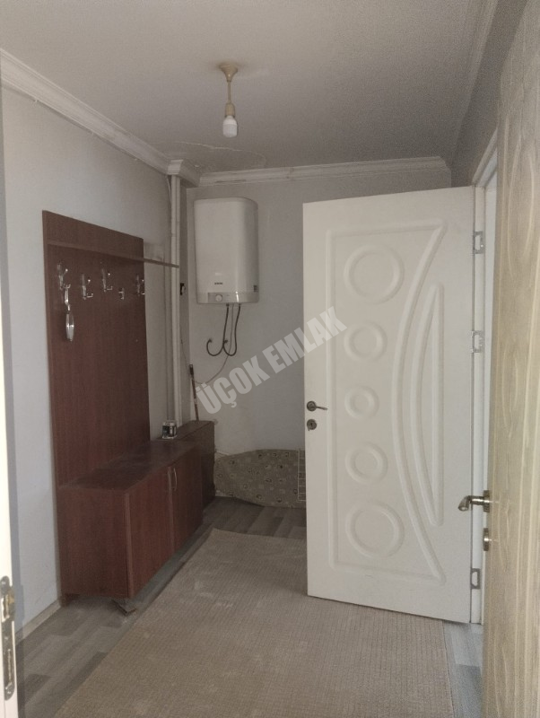 AFYON ÜÇOK EMLAKTAN ERENLER MAH SATILIK 2+1 EŞYALI DAİRE