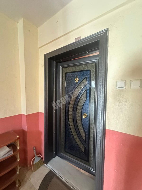 AFYON ÜÇOK EMLAKTAN ALİ İHSAN PAŞA MAH KİRALIK 3+1 TEMİZ BAKIMLI DAİRE