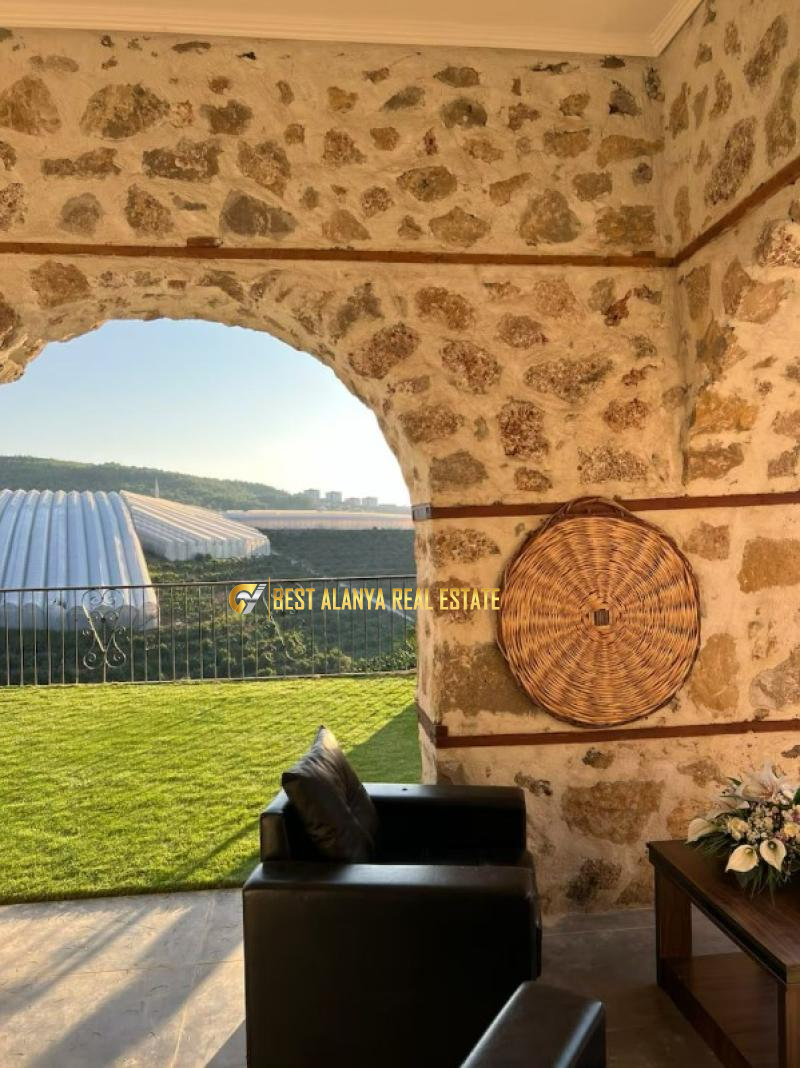 TAŞ VİLLA KARGICAK 4+1 MAYIS AYINA KADAR KİRALIK AYLIK 800 €