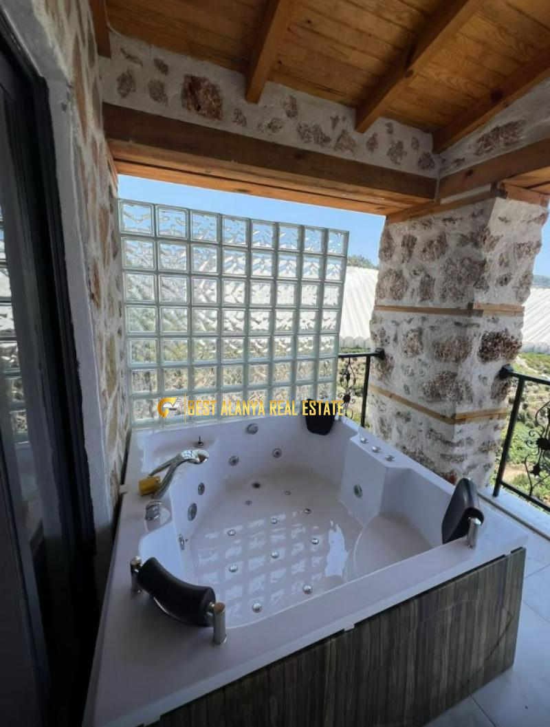 TAŞ VİLLA KARGICAK 4+1 MAYIS AYINA KADAR KİRALIK AYLIK 800 €