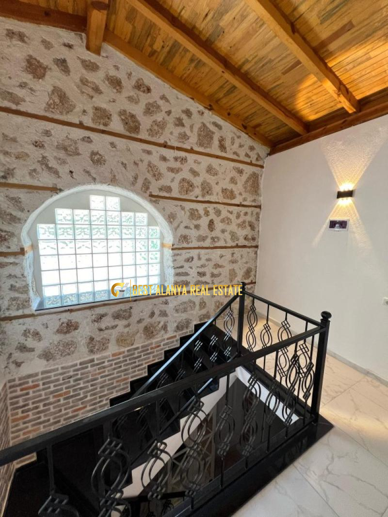 TAŞ VİLLA KARGICAK 4+1 MAYIS AYINA KADAR KİRALIK AYLIK 800 €