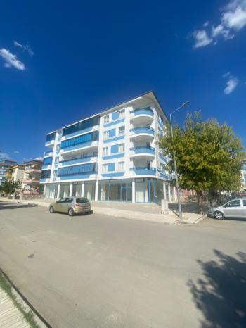 GÜVENAY- ÇORUM BUHARAEVLER MAH. YUMURTA OKULU CİVARI  KİRALIK DÜKKAN