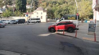 Çatalca merkezinde Devren Emlak eşyalı ofis kiralıktır.