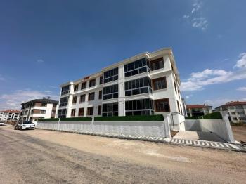 AFYON ÜÇOK EMLAKTAN KANLICA MAH SATILIK SIFIR 3+1 LÜX DAİRELER