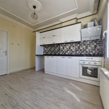 ASLAN'DAN MEZİTLİ YENİ BELEDİYE CİV. KOMBİLİ FULL YAPILI 3+1