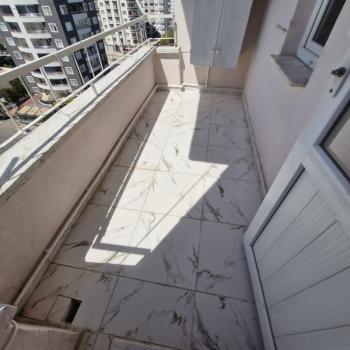 ASLAN'DAN MEZİTLİ YENİ BELEDİYE CİV. KOMBİLİ FULL YAPILI 3+1