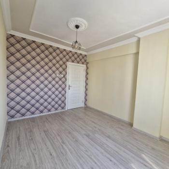 ASLAN'DAN MEZİTLİ YENİ BELEDİYE CİV. KOMBİLİ FULL YAPILI 3+1