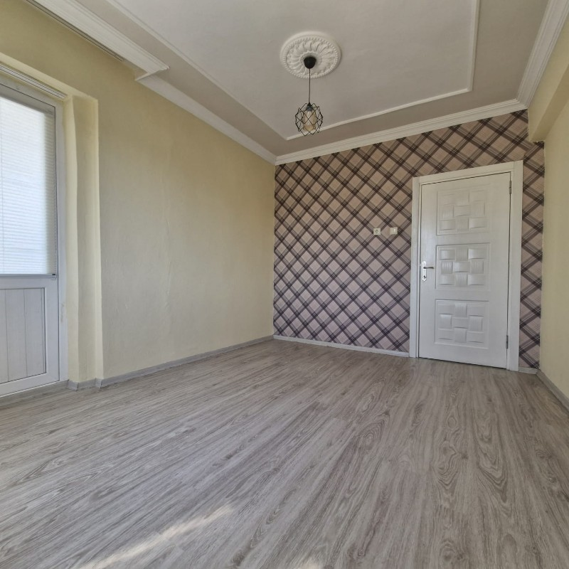 ASLAN'DAN MEZİTLİ YENİ BELEDİYE CİV. KOMBİLİ FULL YAPILI 3+1