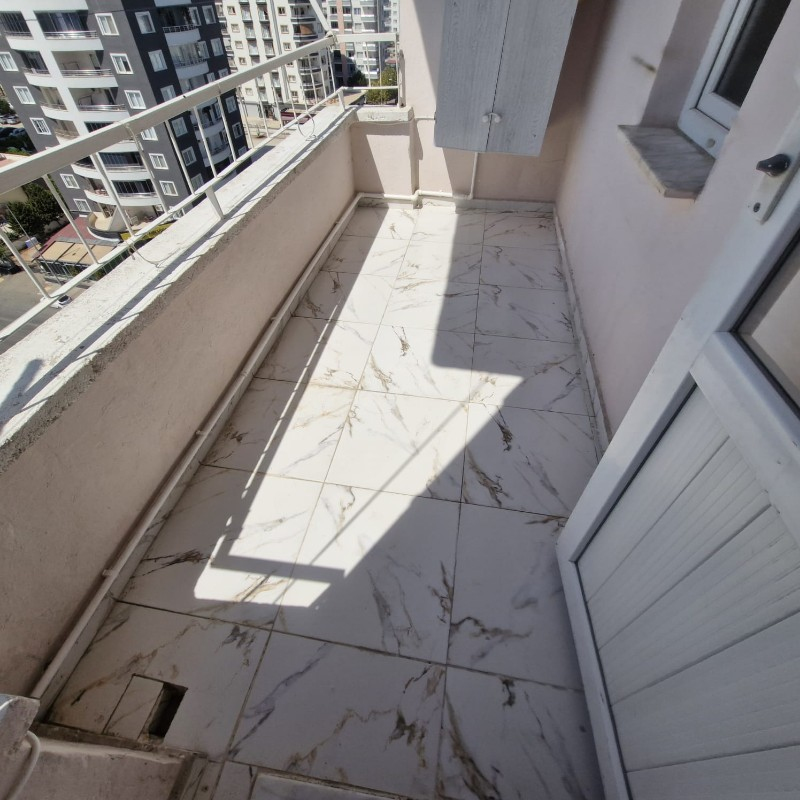 ASLAN'DAN MEZİTLİ YENİ BELEDİYE CİV. KOMBİLİ FULL YAPILI 3+1