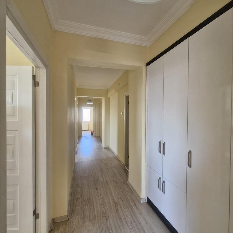 ASLAN'DAN MEZİTLİ YENİ BELEDİYE CİV. KOMBİLİ FULL YAPILI 3+1