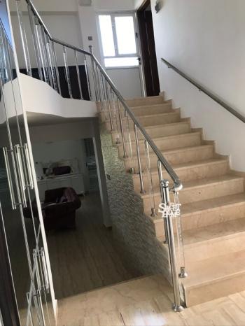 Girne Zeytinlik'de Full Eşyalı 3+1 Kiralık Villa