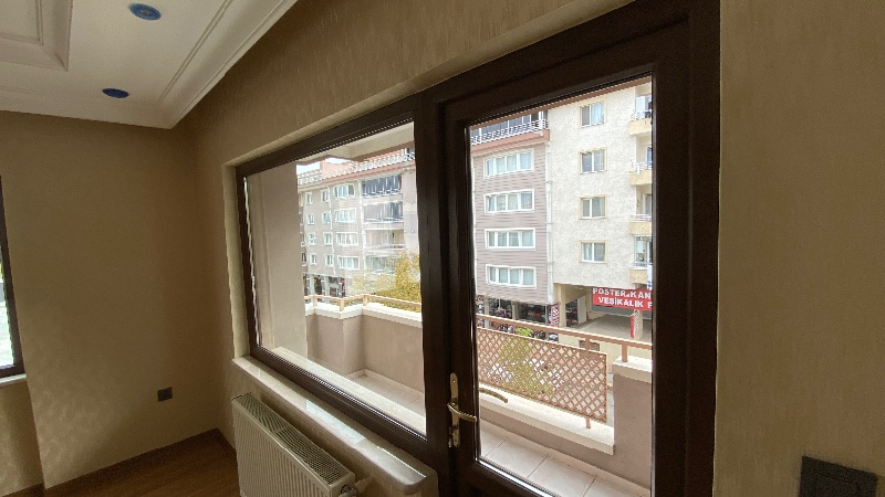 DijitalEmlak’tan Beşevler Konak’ta Satılık Masrafsız Daire. 