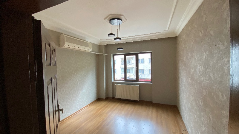 DijitalEmlak’tan Beşevler Konak’ta Satılık Masrafsız Daire. 