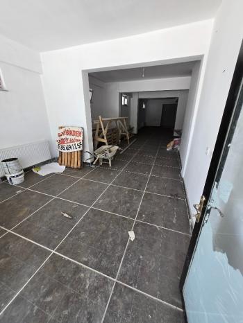 GÜVENAY -ÇORUM GÜLABİBEY MAHALLESİ KAPAKLI 1. CADDE ÜZERİ SATILIK DÜKKAN