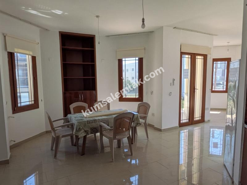 GÖNYELİDE 4 YATAK ODALI ÖĞRENCİYE KİRALIK DAİRE