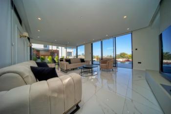 Kıbrıs Girne Alsancak'da Kiralık Lüks 3+1 Havuzlu Villa