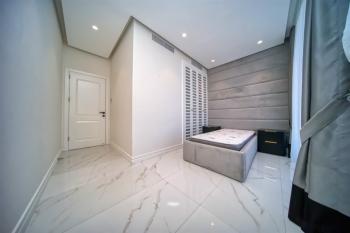 Kıbrıs Girne Alsancak'da Kiralık Lüks 3+1 Havuzlu Villa