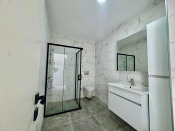 Kıbrıs Girne Ozanköy Bölgesinde Satılık 4+1 Havuzlu Türk Malı Tapulu Villa