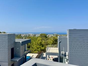 Girne Ozanköy de Türk Malı Tapulu, 4+1 En-Suite ve Özel Havuzlu Lüks Villa