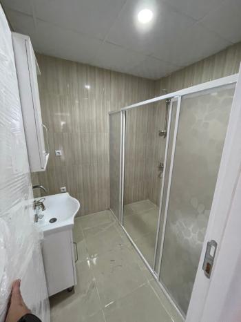 AFYON ÜÇOK EMLAKTAN MAREŞAL F ÇAKMAK MAH KİRALIK 3+1 SIFIR AYARINDA DAİRE