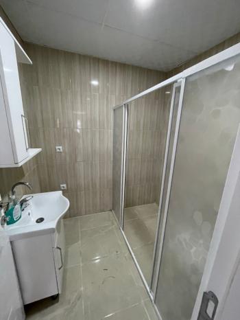 AFYON ÜÇOK EMLAKTAN MAREŞAL F ÇAKMAK MAH KİRALIK 3+1 SIFIR AYARINDA DAİRE