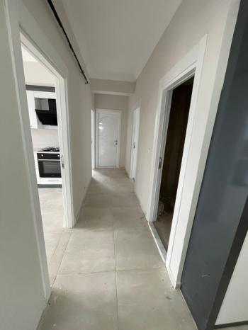 AFYON ÜÇOK EMLAKTAN MAREŞAL F ÇAKMAK MAH KİRALIK 3+1 SIFIR AYARINDA DAİRE