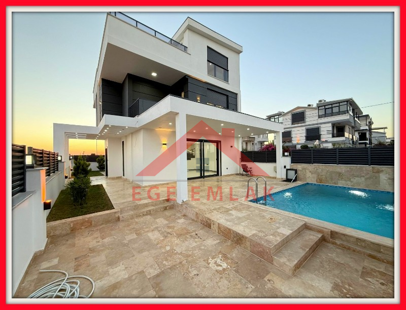 Didimde Satılık Yazlık Villa