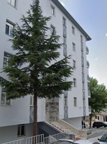 GÜVENAY - ÇORUM GÜLABİBEY MAH. ATA CADDESİ ÜZERİ SATILIK 3+1 SATILIK DAİRE
