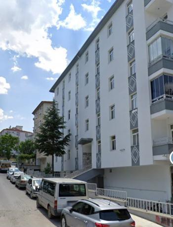 GÜVENAY - ÇORUM ATA CADDESİ ÜZERİ SATILIK 3+1 SATILIK DAİRE