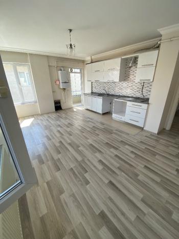 GÜVENAY - ÇORUM ÇEPNİ MAH. YENİ İŞ-KUR KARŞISINDA 2+1 KİRALIK DAİRE 