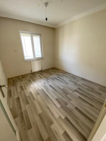 GÜVENAY - ÇORUM ÇEPNİ MAH. YENİ İŞ-KUR KARŞISINDA 2+1 KİRALIK DAİRE 