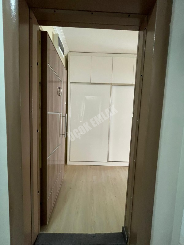 AFYON ÜÇOK EMLAKTAN MAREŞAL F ÇAKMAK MAH KİRALIK 3+1 TEMİZ BAKIMLI DAİRE