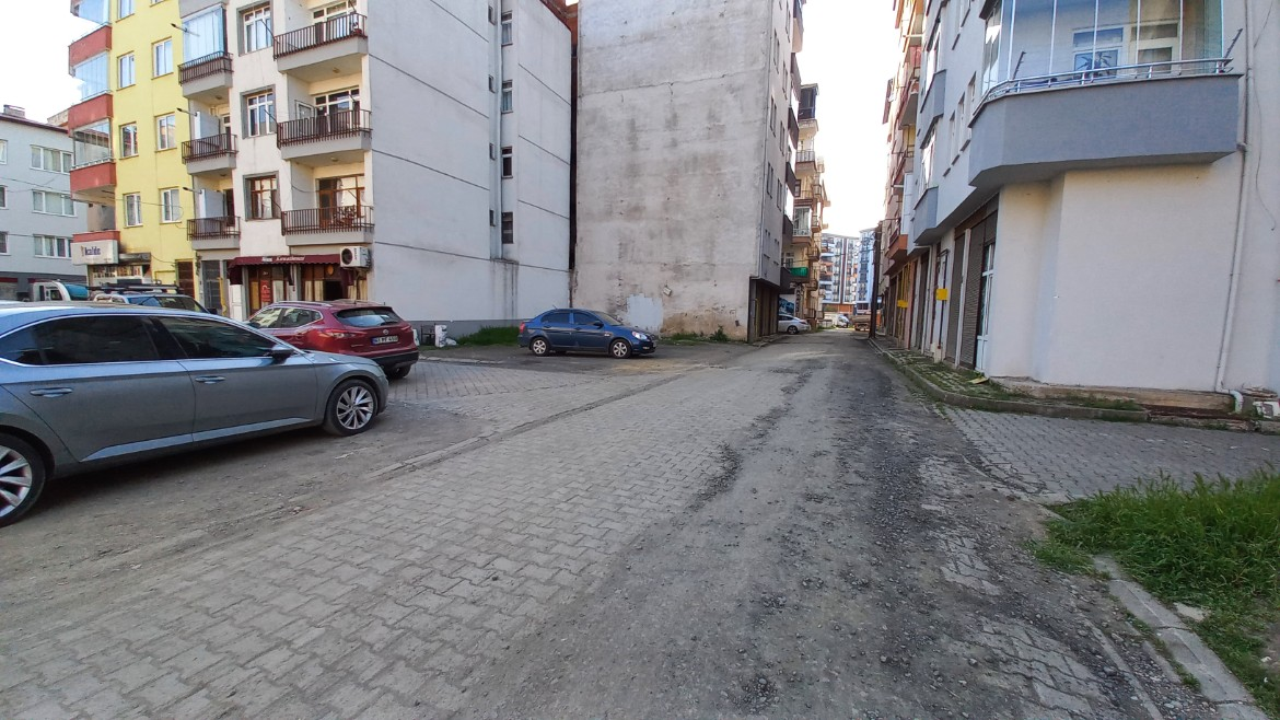 KAT KARŞILIĞI ARSALAR ALINIR