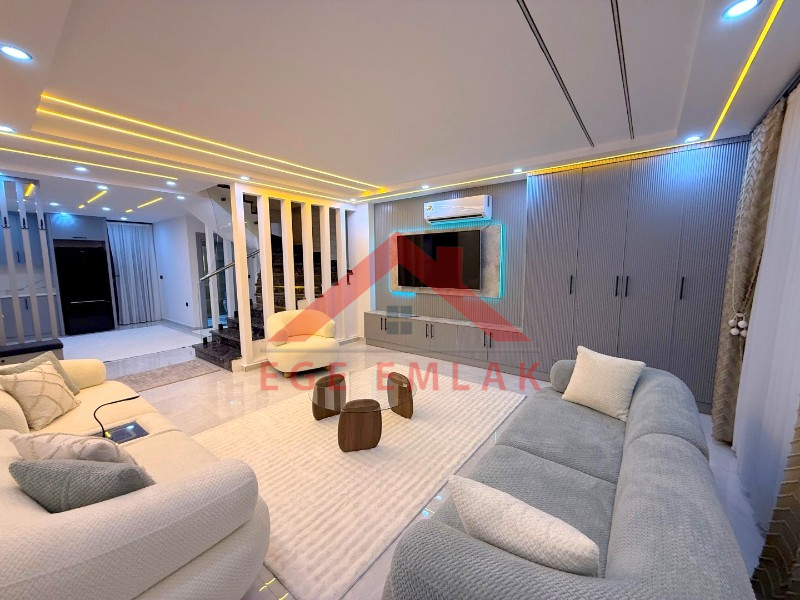 Bu Villaya Bakmadan Bir Yer Almayın !!!!