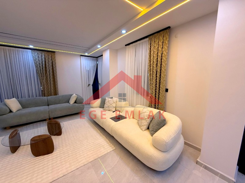 Bu Villaya Bakmadan Bir Yer Almayın !!!!