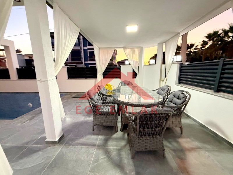 Bu Villaya Bakmadan Bir Yer Almayın !!!!