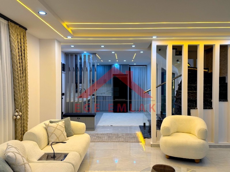 Bu Villaya Bakmadan Bir Yer Almayın !!!!