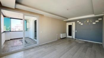 Elmas’tan Korukent’te Akdenizler Plaza’da Havuzlu Bağımsız 2+1