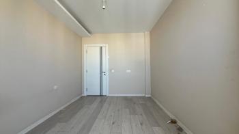 Elmas’tan Korukent’te Akdenizler Plaza’da Havuzlu Bağımsız 2+1