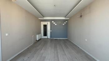 Elmas’tan Korukent’te Akdenizler Plaza’da Havuzlu Bağımsız 2+1