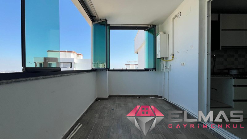 Elmas’tan Korukent’te Akdenizler Plaza’da Havuzlu Bağımsız 2+1