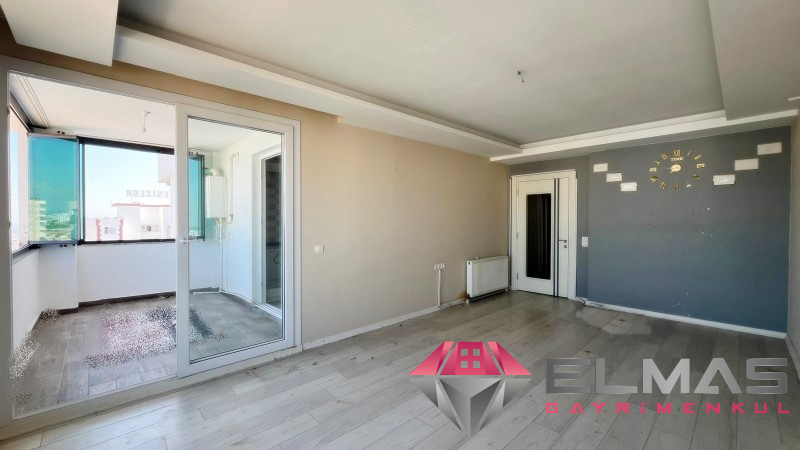 Elmas’tan Korukent’te Akdenizler Plaza’da Havuzlu Bağımsız 2+1